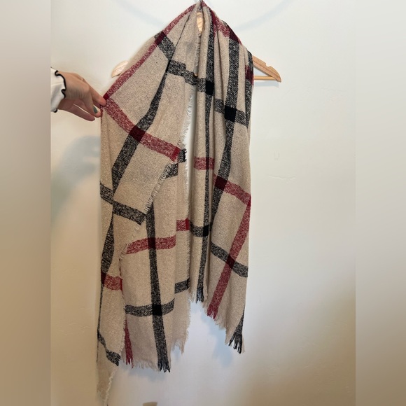 Accessories - Long scarf